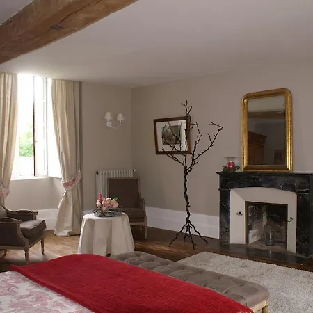 Chateau De La Giraudiere Entre Angers Et Saumur *