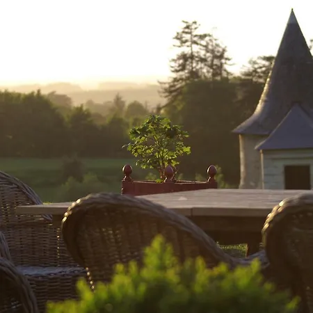 לינה וארוחת בוקר Chateau De La Giraudiere Entre Angers Et Saumur *